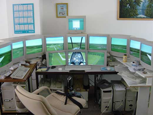 Flight Simulator - 13 monitores