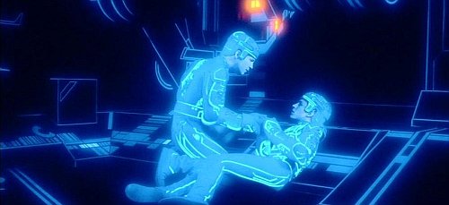 Cosas raras de TRON - Momento incómodo